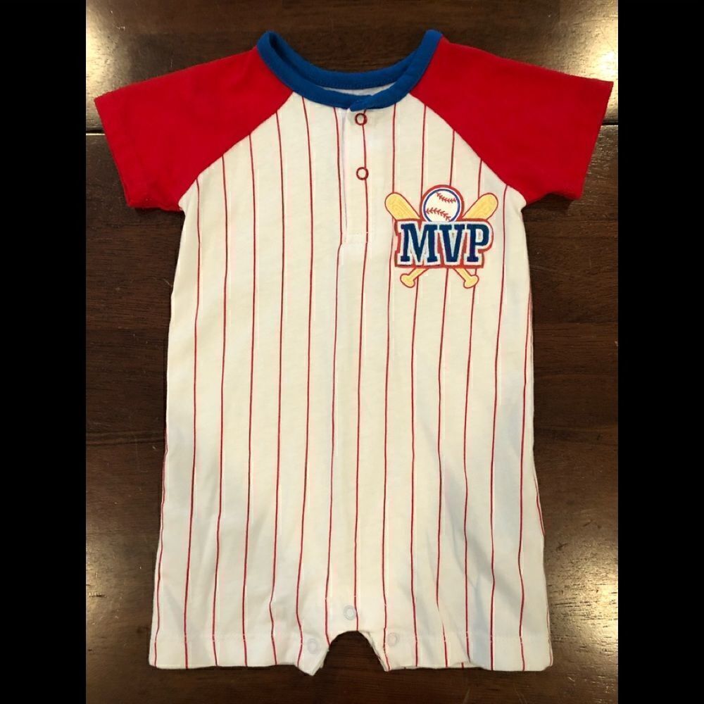 Boy’s onesies, shirts, short and pants bundle - Picture 4 of 11